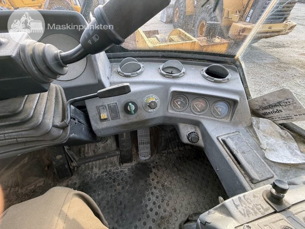 Leasing de Volvo L 120 C  Volvo L 120 C: foto 13