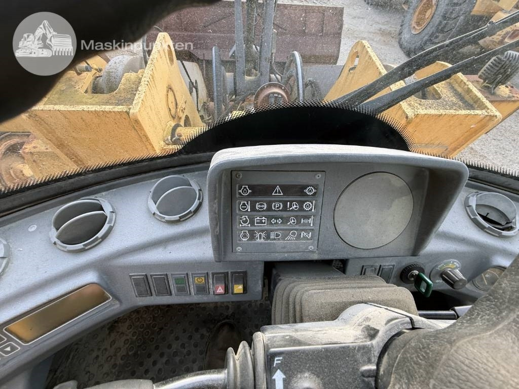 Leasing de Volvo L 120 C  Volvo L 120 C: foto 16