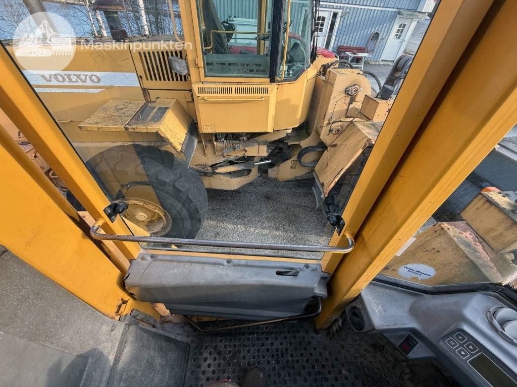 Leasing de Volvo L 120 C  Volvo L 120 C: foto 19