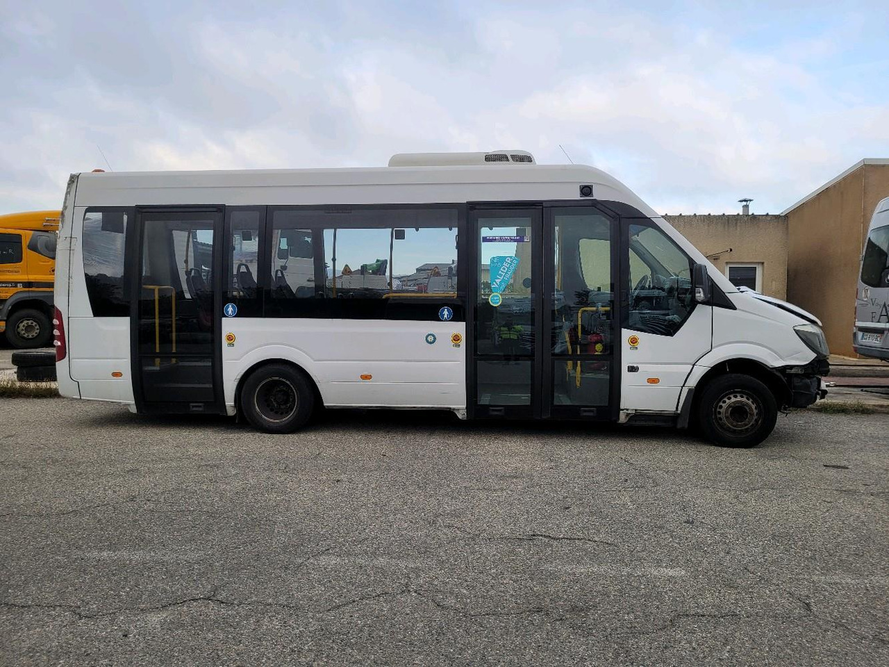 MERCEDES SPRINTER II CHASSIS 5.0T 516 C - Minibus, Furgão de passageiros: foto 3 MERCEDES SPRINTER II CHASSIS 5.0T 516 C - Minibus, Furgão de passageiros: foto 3