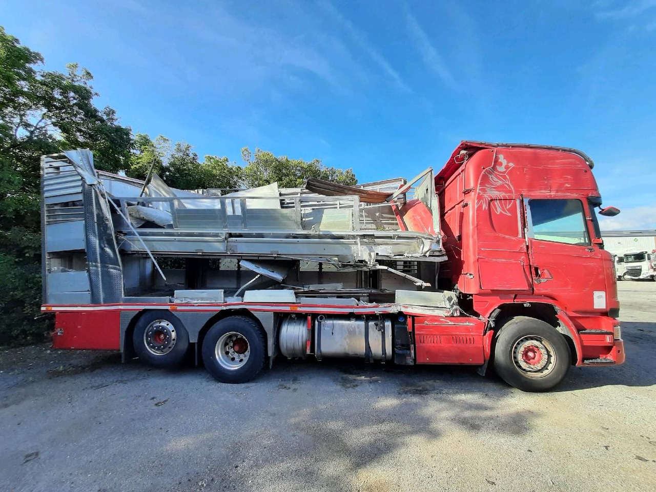 SCANIA R730 PORTEUR BETALLIERE - Camião transporte de gado: foto 3 SCANIA R730 PORTEUR BETALLIERE - Camião transporte de gado: foto 3
