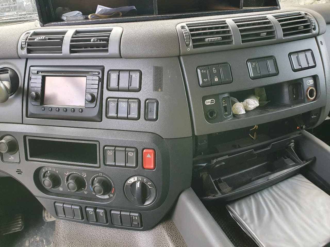 Tractor DAF CF510: foto 13