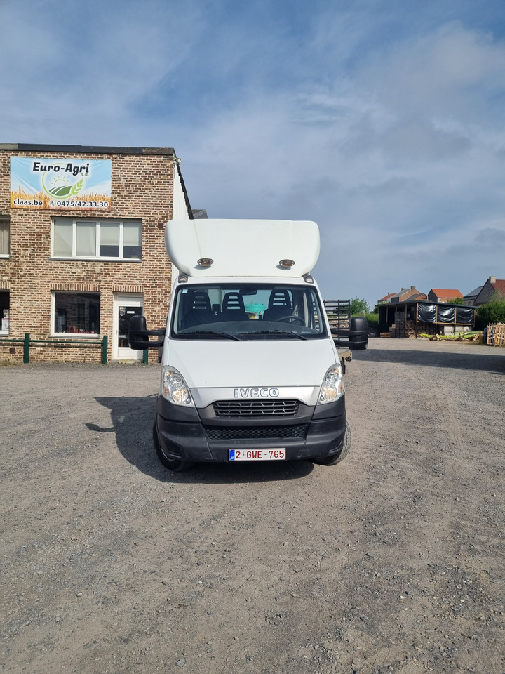 IVECO 40C35 - Tractor: foto 1 IVECO 40C35 - Tractor: foto 1