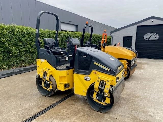 Bomag BW 120 AD-5 - Compactador de asfalto: foto 4 Bomag BW 120 AD-5 - Compactador de asfalto: foto 4