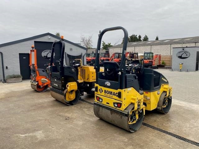 Bomag BW 120 AD-5 - Compactador de asfalto: foto 3 Bomag BW 120 AD-5 - Compactador de asfalto: foto 3
