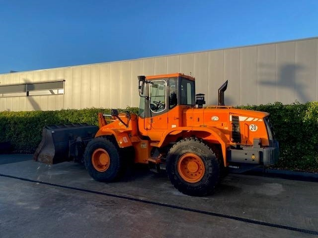 Doosan DL 200 - Pá carregadora de rodas: foto 4 Doosan DL 200 - Pá carregadora de rodas: foto 4