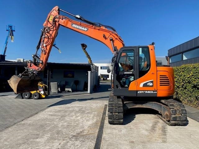 Doosan DX140 LCR-5 - Escavadora de rastos: foto 5 Doosan DX140 LCR-5 - Escavadora de rastos: foto 5