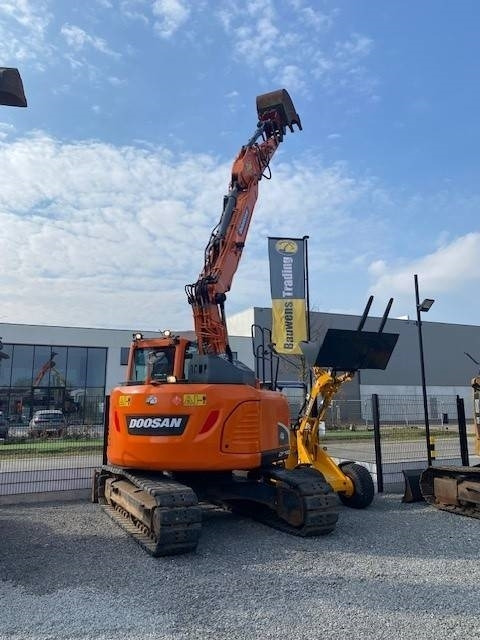 Doosan DX140 LCR-5 - Escavadora de rastos: foto 1 Doosan DX140 LCR-5 - Escavadora de rastos: foto 1