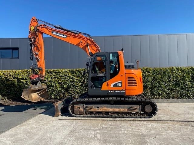 Doosan DX140 LCR-5 - Escavadora de rastos: foto 4 Doosan DX140 LCR-5 - Escavadora de rastos: foto 4