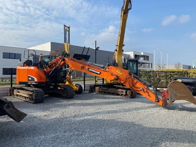 Doosan DX140 LCR-5 - Escavadora de rastos: foto 4 Doosan DX140 LCR-5 - Escavadora de rastos: foto 4
