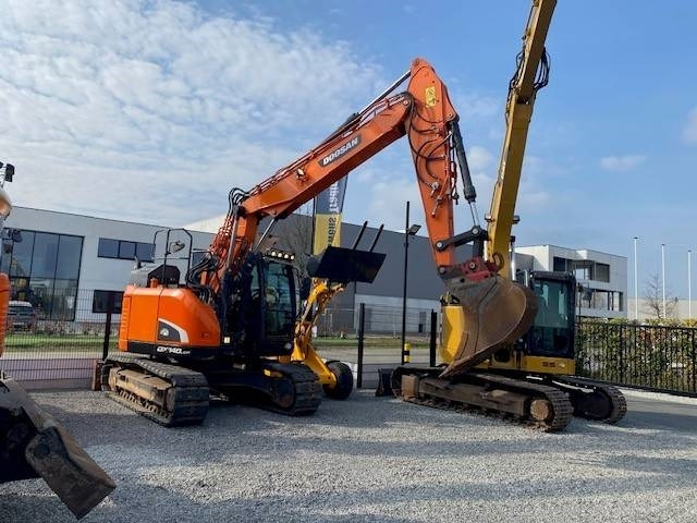 Doosan DX140 LCR-5 - Escavadora de rastos: foto 2 Doosan DX140 LCR-5 - Escavadora de rastos: foto 2