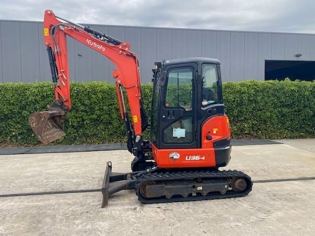 Kubota U 36-4 - Mini escavadeira: foto 1 Kubota U 36-4 - Mini escavadeira: foto 1