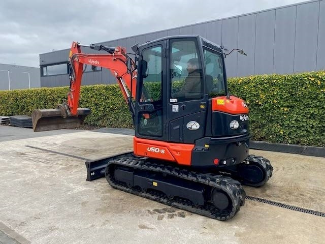 Kubota U 50-5 - Mini escavadeira: foto 1 Kubota U 50-5 - Mini escavadeira: foto 1