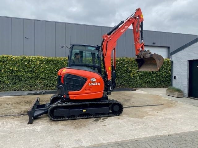 Kubota U 50-5 - Mini escavadeira: foto 3 Kubota U 50-5 - Mini escavadeira: foto 3