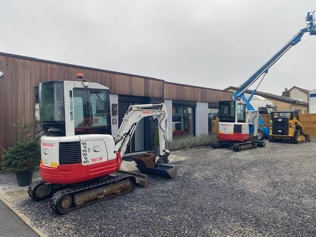 Takeuchi TB 23 R - Mini escavadeira: foto 1 Takeuchi TB 23 R - Mini escavadeira: foto 1