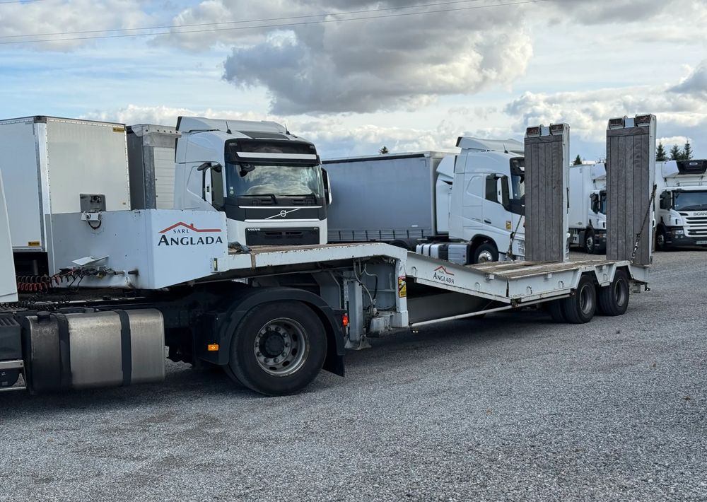 ACTM NISKOPODWOZIE RUCHOMA PODŁOGA DWIE OSIE - Semi-reboque transporte de veículos: foto 1 ACTM NISKOPODWOZIE RUCHOMA PODŁOGA DWIE OSIE - Semi-reboque transporte de veículos: foto 1