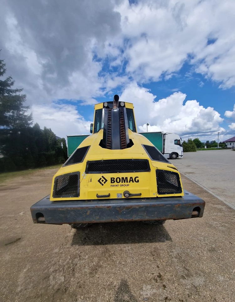Bomag Bw 213 DH-4 - Rolo: foto 5 Bomag Bw 213 DH-4 - Rolo: foto 5