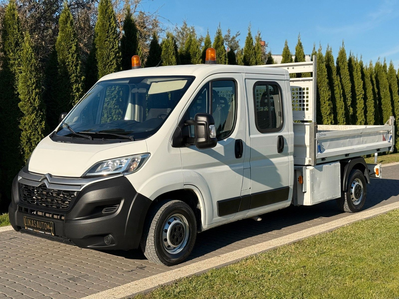Citroën JUMPER TIPPER DIESEL POMP - Carrinha basculante: foto 2 Citroën JUMPER TIPPER DIESEL POMP - Carrinha basculante: foto 2