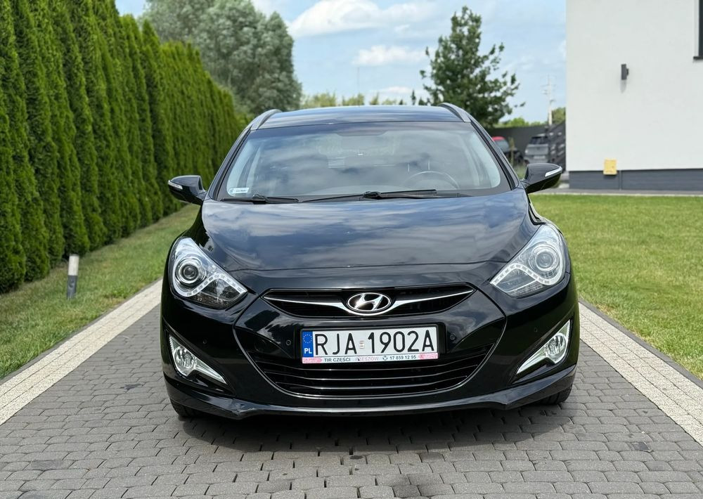 Hyundai i40 1.7 CRDi Comfort - Carrinha: foto 2 Hyundai i40 1.7 CRDi Comfort - Carrinha: foto 2
