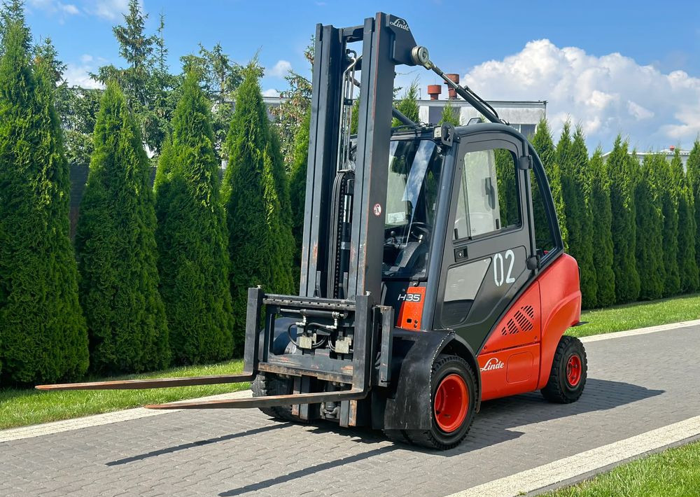 Linde H35T-01 - Empilhadeira a gás: foto 1 Linde H35T-01 - Empilhadeira a gás: foto 1