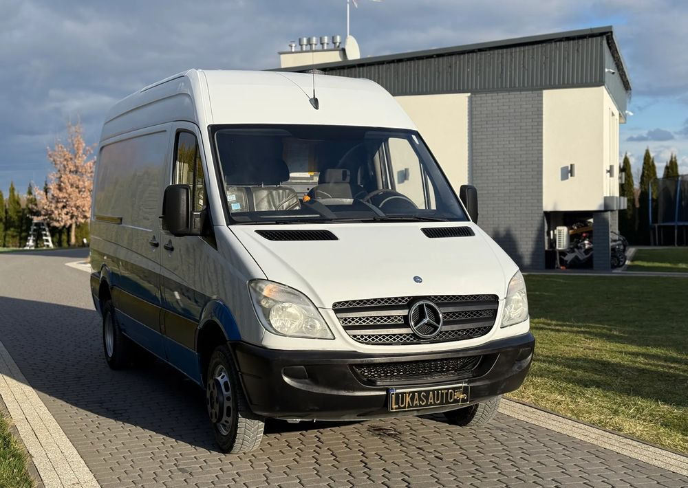 Mercedes-Benz SPRINTER 516 3,5 T MANUAL - Furgão: foto 3 Mercedes-Benz SPRINTER 516 3,5 T MANUAL - Furgão: foto 3