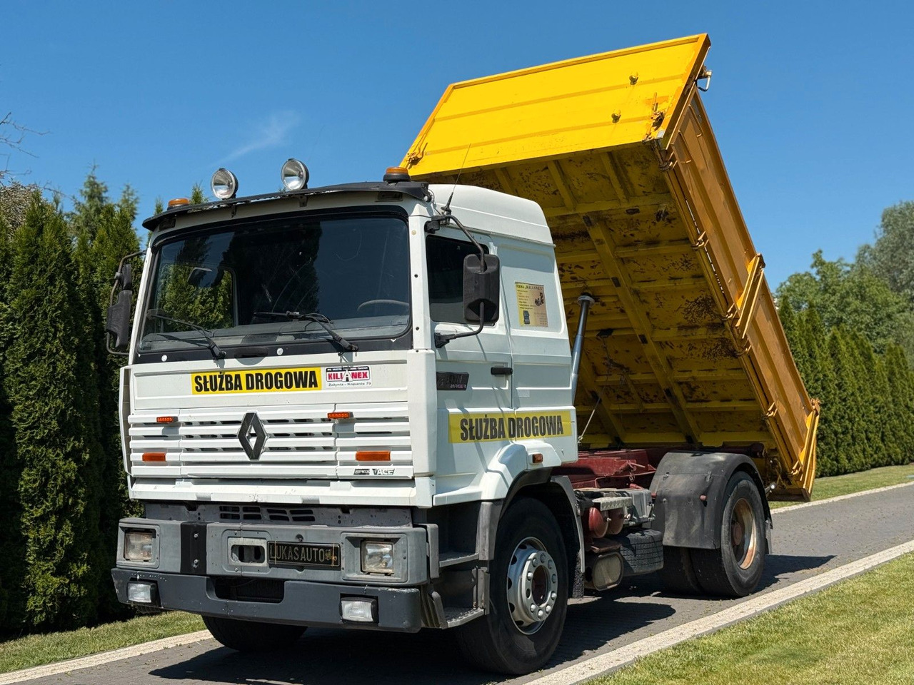 Renault MANAGER 340 TIPPER - Camião basculante: foto 1 Renault MANAGER 340 TIPPER - Camião basculante: foto 1