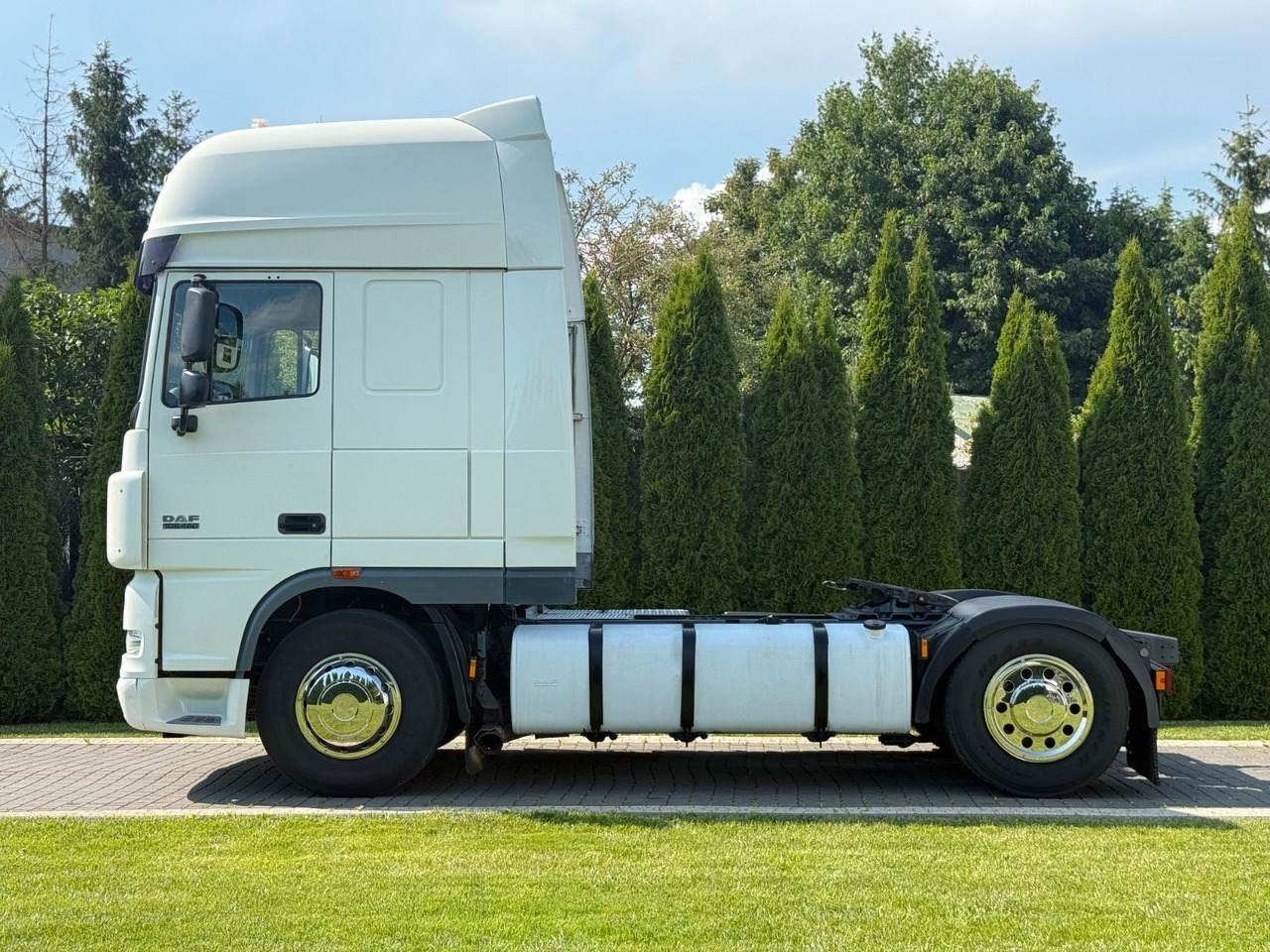 DAF XF 105 460 MANUAL PARK COOL - Tractor: foto 4 DAF XF 105 460 MANUAL PARK COOL - Tractor: foto 4