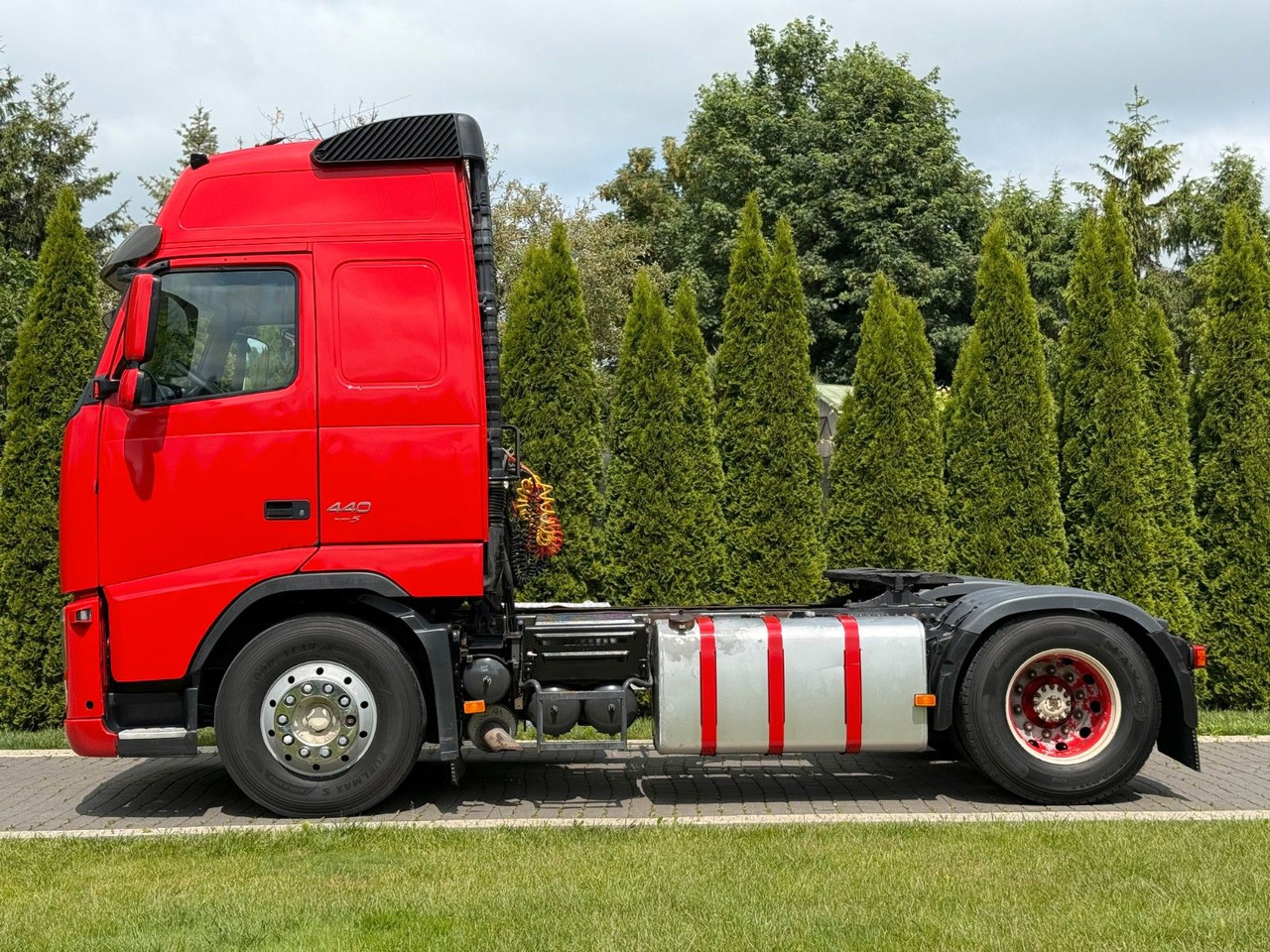 Volvo FH 440 AUTOMATIC EURO 5 FRIGDE - Tractor: foto 5 Volvo FH 440 AUTOMATIC EURO 5 FRIGDE - Tractor: foto 5