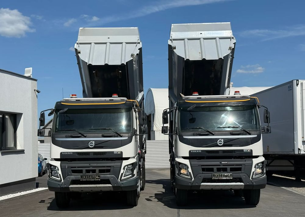 Volvo FMX 500 8X4 WYWROTKA RETARDER - Camião basculante: foto 2 Volvo FMX 500 8X4 WYWROTKA RETARDER - Camião basculante: foto 2