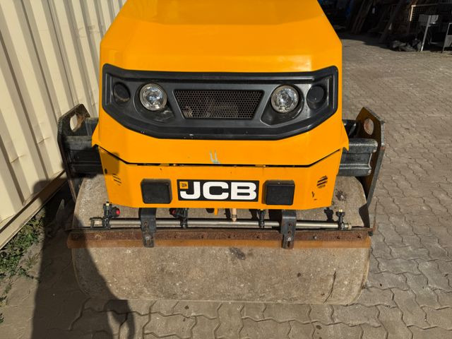 JCB CT260-120 / 2019 BJ / 609 H / 2.560 KG - Compactador de asfalto: foto 4 JCB CT260-120 / 2019 BJ / 609 H / 2.560 KG - Compactador de asfalto: foto 4