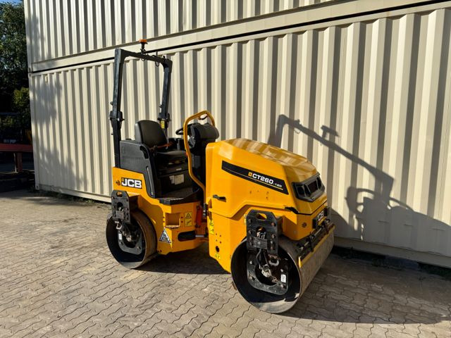 JCB CT260-120 / 2019 BJ / 751 H / 2.560 KG - Compactador de asfalto: foto 4 JCB CT260-120 / 2019 BJ / 751 H / 2.560 KG - Compactador de asfalto: foto 4