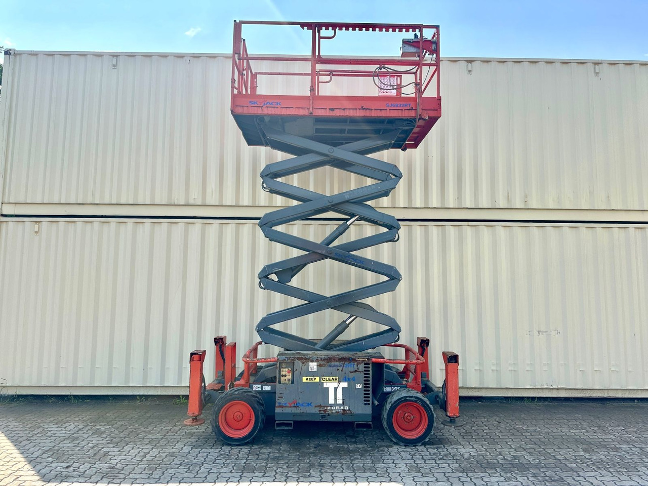 Skyjack SJ6832RT 4x4 Diesel, 11.8 Meter, 1.493 H - Plataforma de Tijera/ Plataforma de tesoura: foto 1 Skyjack SJ6832RT 4x4 Diesel, 11.8 Meter, 1.493 H - Plataforma de Tijera/ Plataforma de tesoura: foto 1