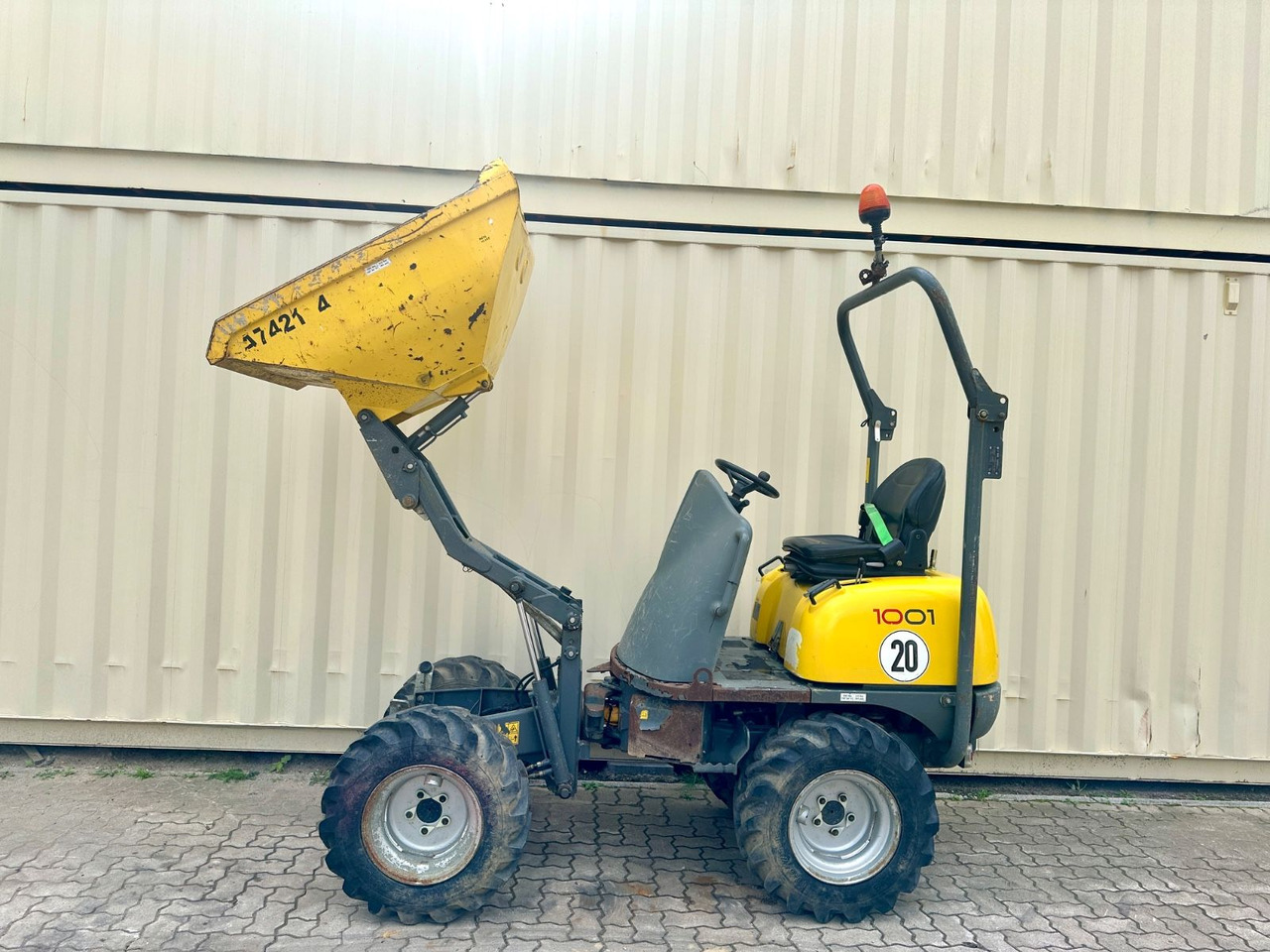 Tombador Wacker 1001 Hochkipper / 2016 BJ / 1.000 KG / 1.342 H: foto 1