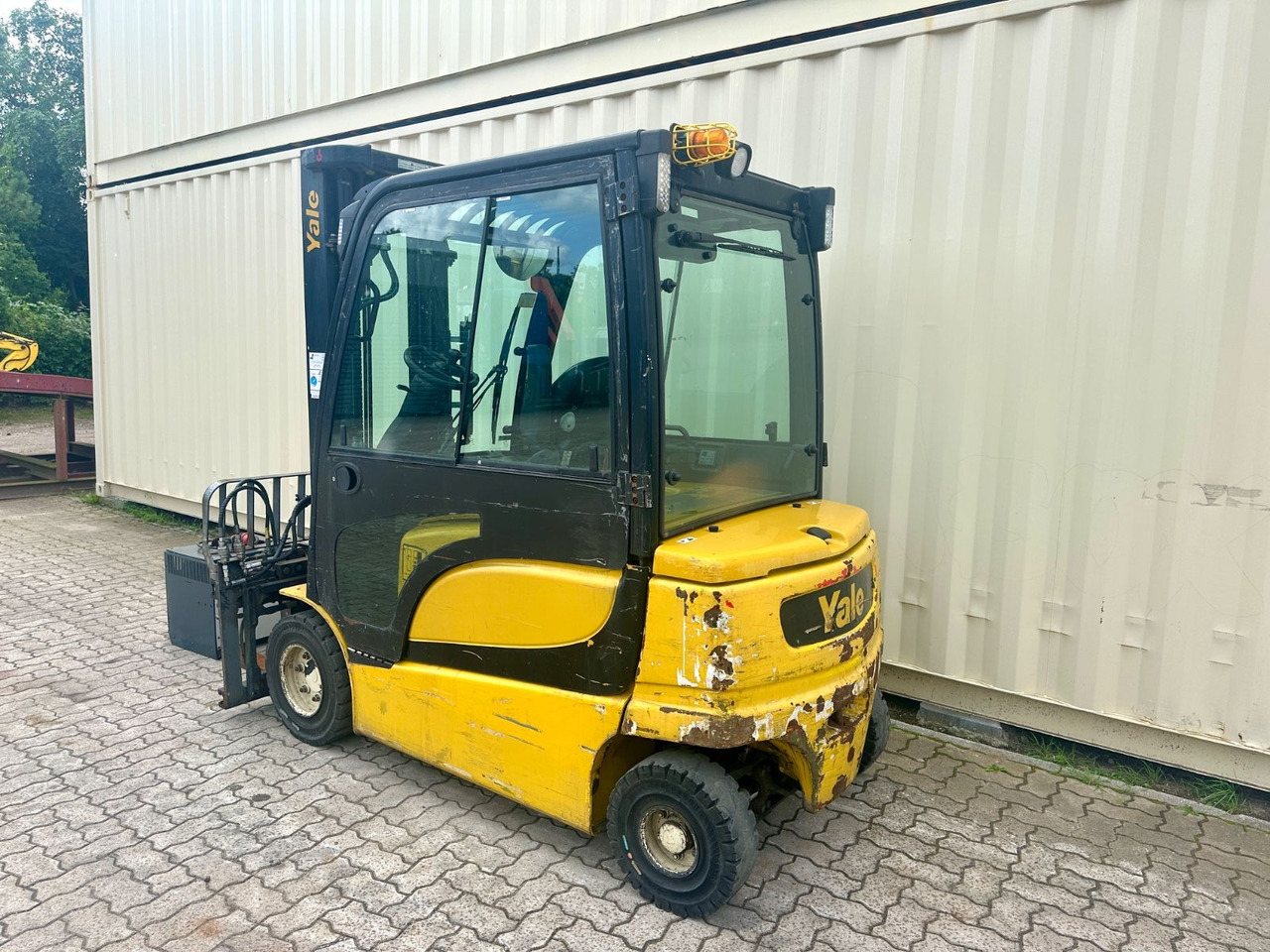 Yale ERP30VL / Seitenschieber + Zinkenverstellung - Empilhadeira elétrica: foto 3 Yale ERP30VL / Seitenschieber + Zinkenverstellung - Empilhadeira elétrica: foto 3