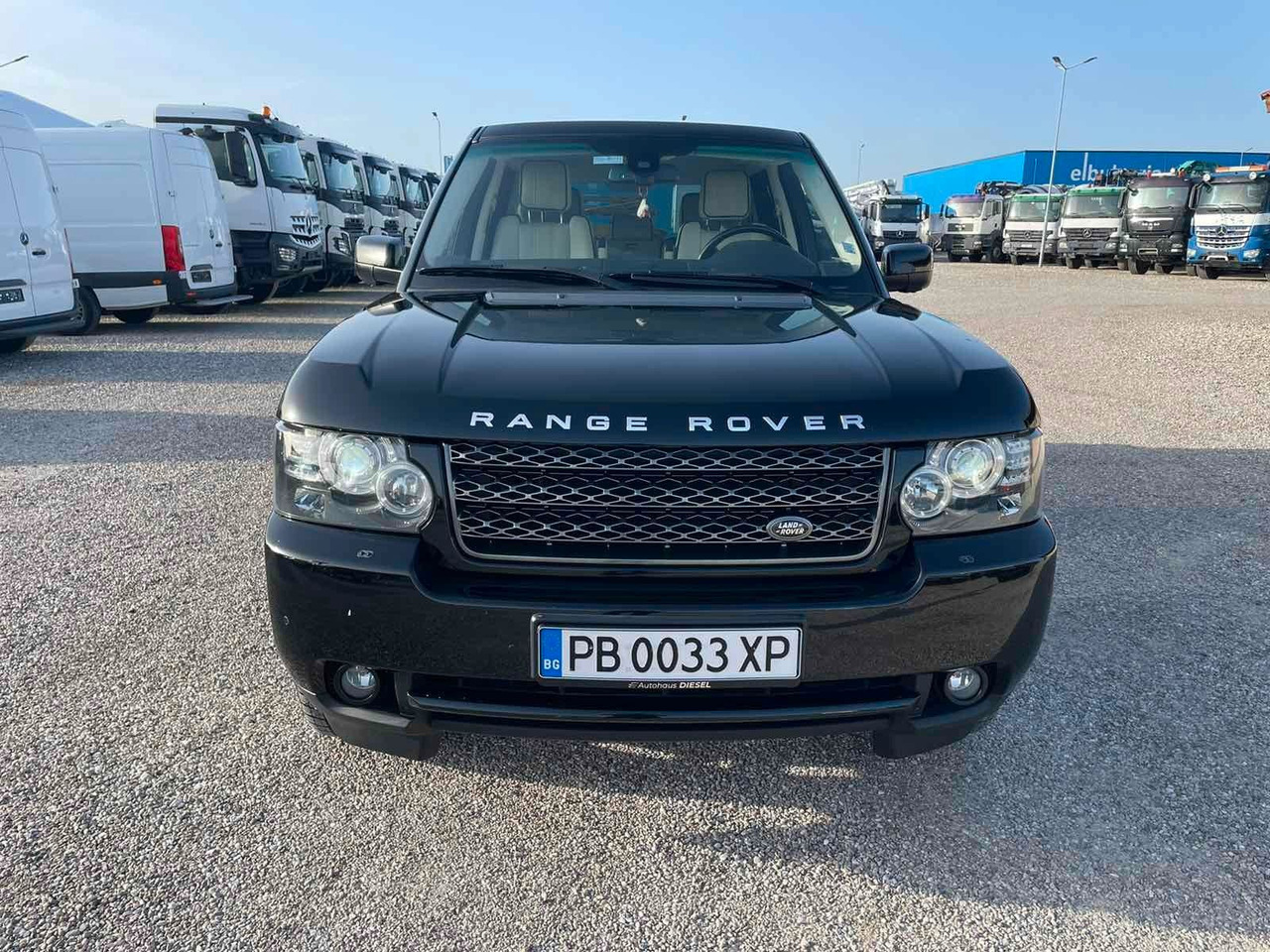 Land Rover Range Rover Vogue 4.4 TDV8 - SUV: foto 2 Land Rover Range Rover Vogue 4.4 TDV8 - SUV: foto 2