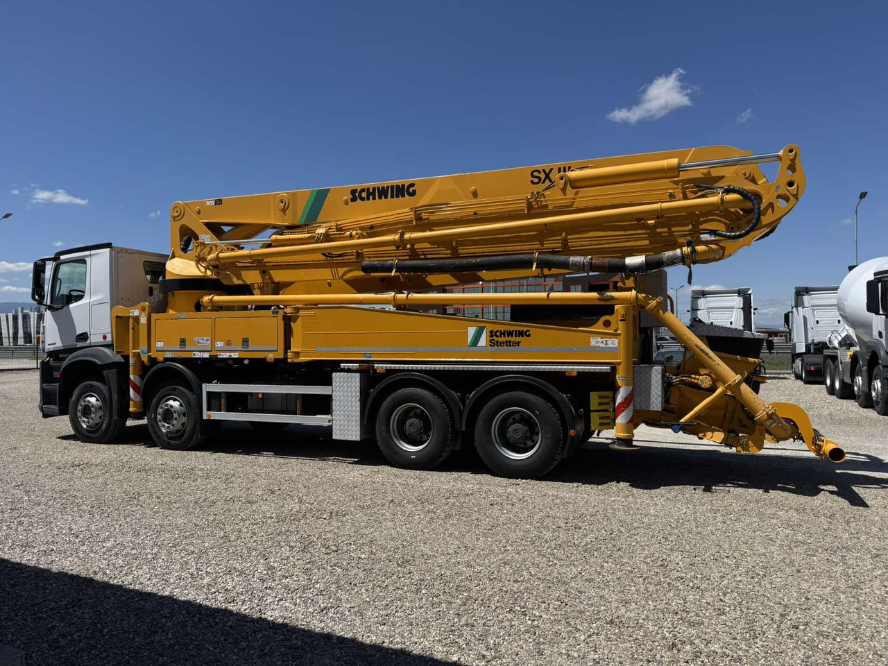 MERCEDES-BENZ AROCS 4442 SCHWING S43SX - Autobomba de betão: foto 4 MERCEDES-BENZ AROCS 4442 SCHWING S43SX - Autobomba de betão: foto 4