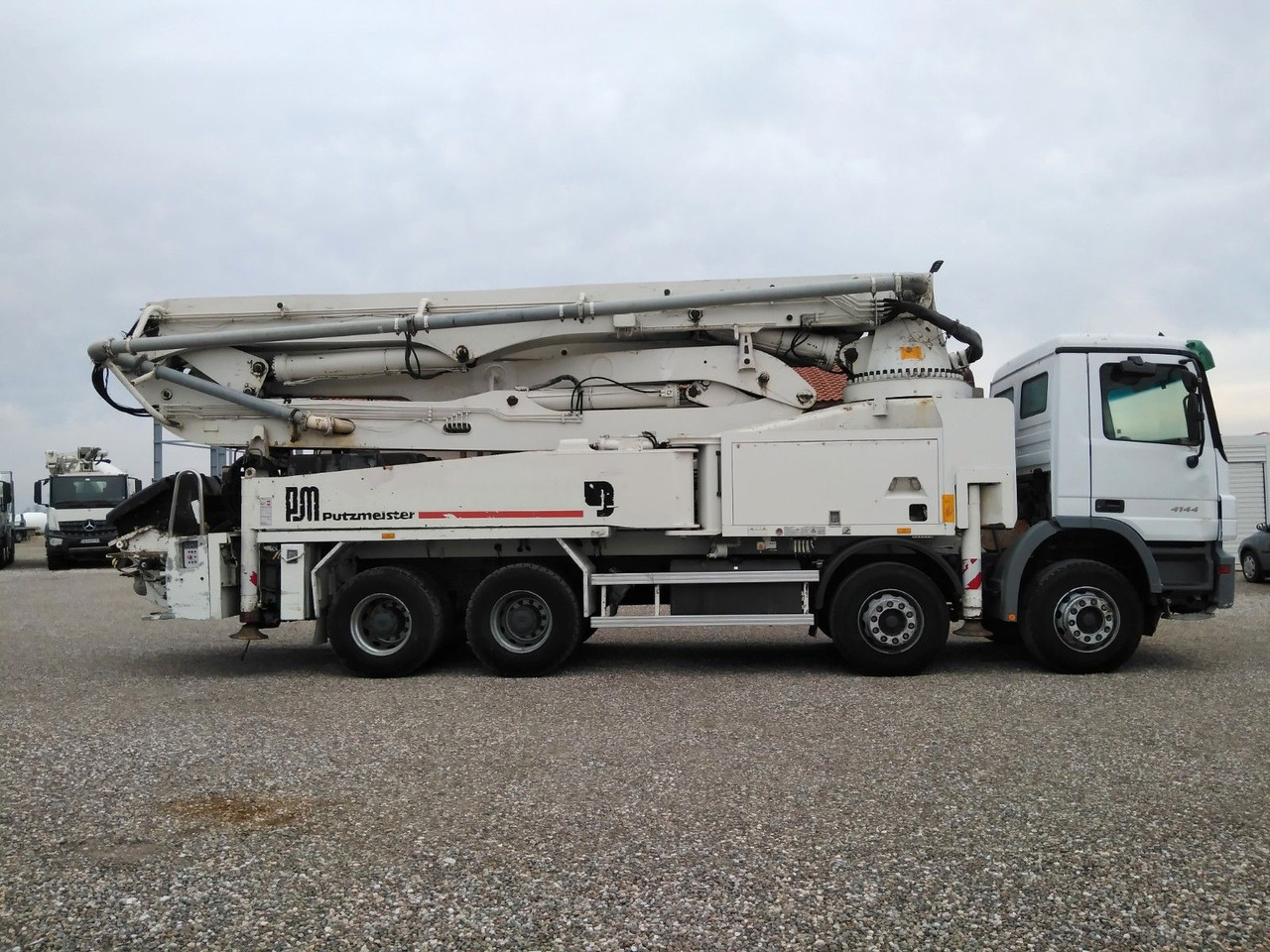 Autobomba de betão Mercedes-Benz ACTROS 4144 PUTZMEISTER M42: foto 8