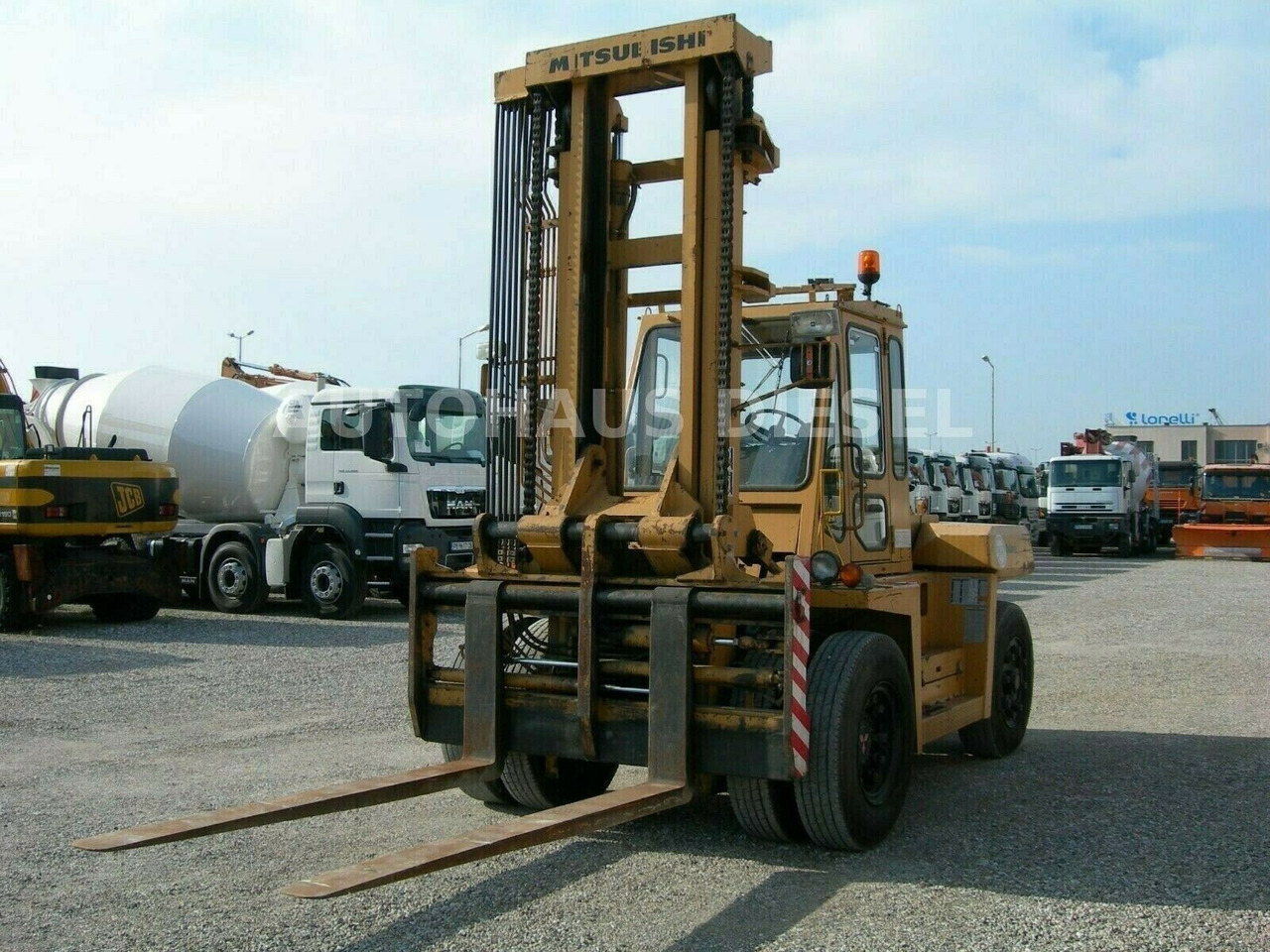 Mitsubishi FD 135 - Empilhadeira a diesel: foto 3 Mitsubishi FD 135 - Empilhadeira a diesel: foto 3