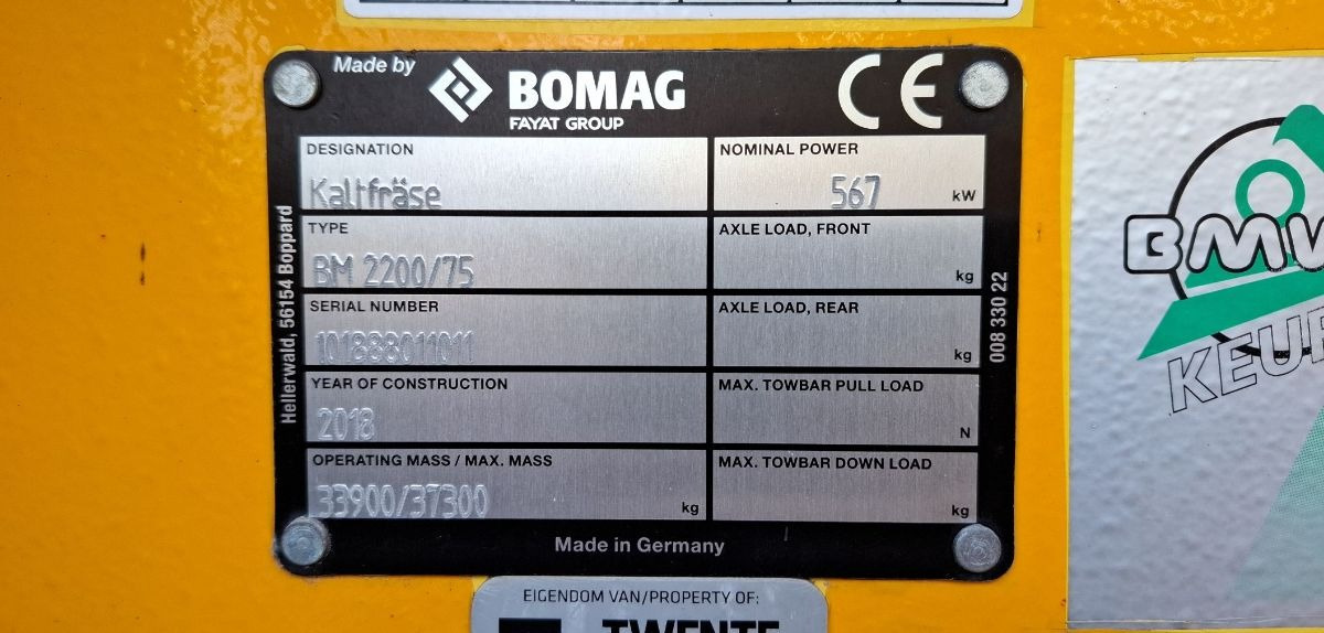 BOMAG DE BM 2200/75 Stage IV/Tier 4f - Máquina de asfalto: foto 3 BOMAG DE BM 2200/75 Stage IV/Tier 4f - Máquina de asfalto: foto 3