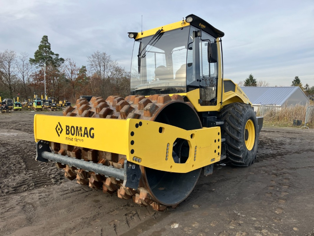 BOMAG DE BW 213 PDH-5 Stage V/Tier 4f - Rolo: foto 1 BOMAG DE BW 213 PDH-5 Stage V/Tier 4f - Rolo: foto 1