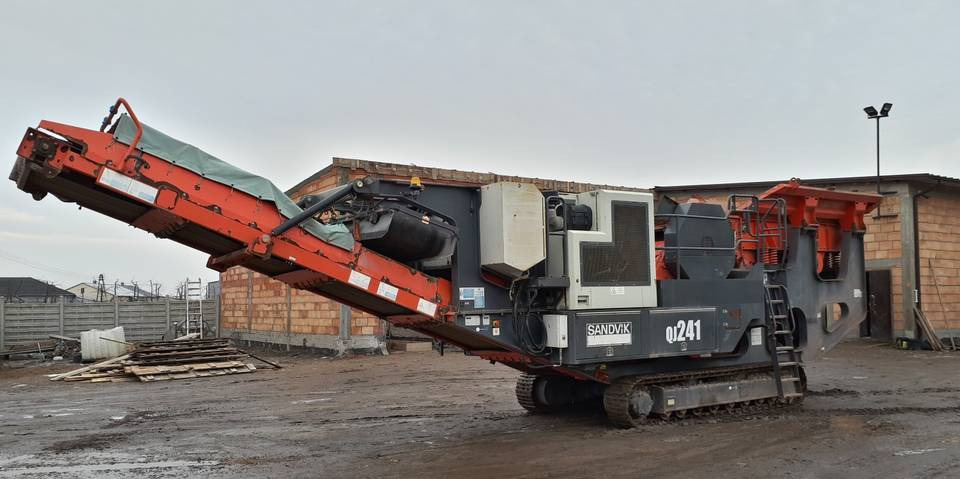 Kruszarka szczękowa Sandvik QJ241 2014 Extec - Britador de mandíbula: foto 1 Kruszarka szczękowa Sandvik QJ241 2014 Extec - Britador de mandíbula: foto 1