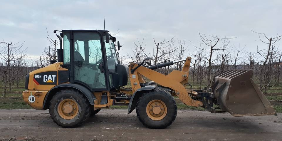 Ładowarka Caterpillar 906H widły + łyżka - Pá carregadora de rodas: foto 3 Ładowarka Caterpillar 906H widły + łyżka - Pá carregadora de rodas: foto 3