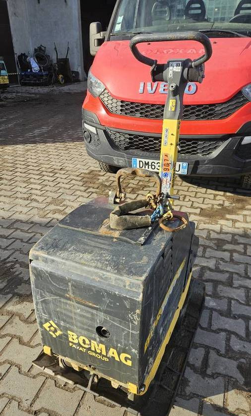 Zagęszczarka Bomag BPR 55/65 2021 pęknięty wał korbowy 455 kg 500 - Placas vibratórias: foto 5 Zagęszczarka Bomag BPR 55/65 2021 pęknięty wał korbowy 455 kg 500 - Placas vibratórias: foto 5