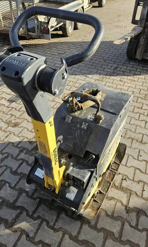 Zagęszczarka Bomag BPR 55/65 2021 pęknięty wał korbowy 455 kg 500 - Placas vibratórias: foto 2 Zagęszczarka Bomag BPR 55/65 2021 pęknięty wał korbowy 455 kg 500 - Placas vibratórias: foto 2