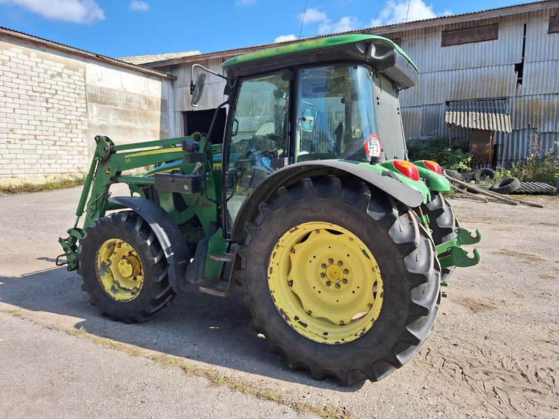 John Deere 5720 - Trator: foto 5 John Deere 5720 - Trator: foto 5