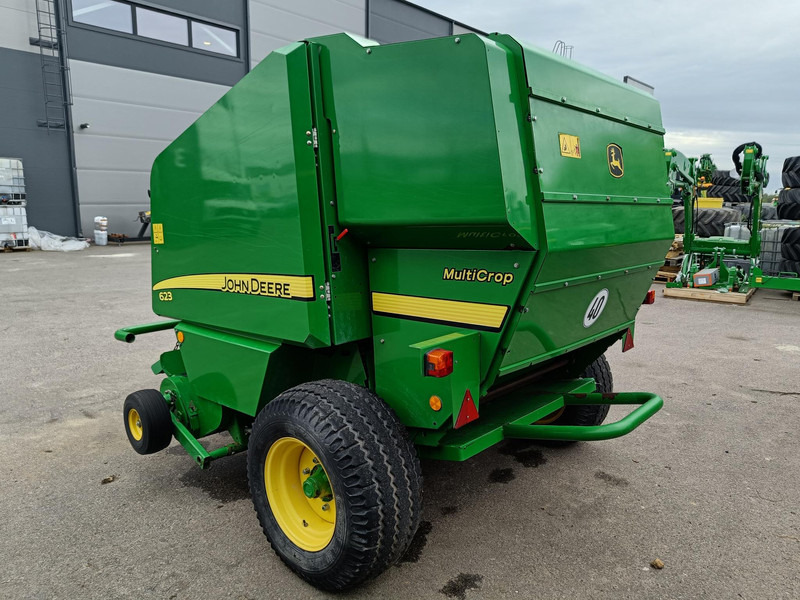 John Deere 623N - Enfardadeira de fardos redondos: foto 2 John Deere 623N - Enfardadeira de fardos redondos: foto 2