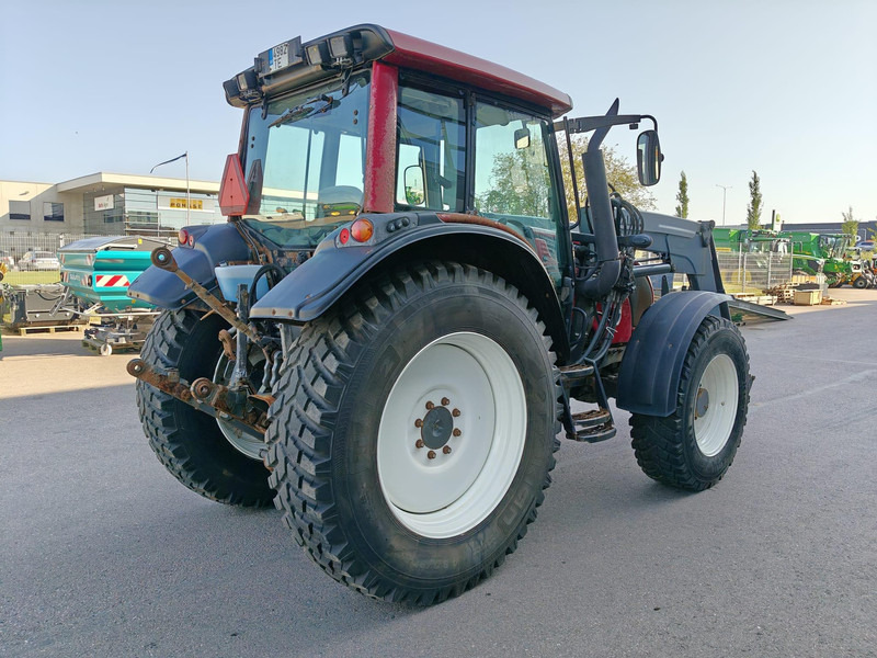 Valtra N101 - Trator: foto 5 Valtra N101 - Trator: foto 5