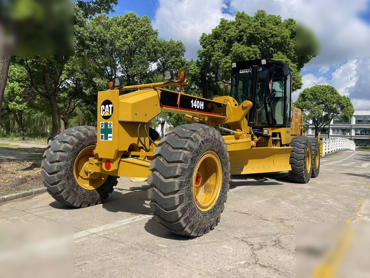 CATERPILLAR 140H - Motoniveladora: foto 4 CATERPILLAR 140H - Motoniveladora: foto 4