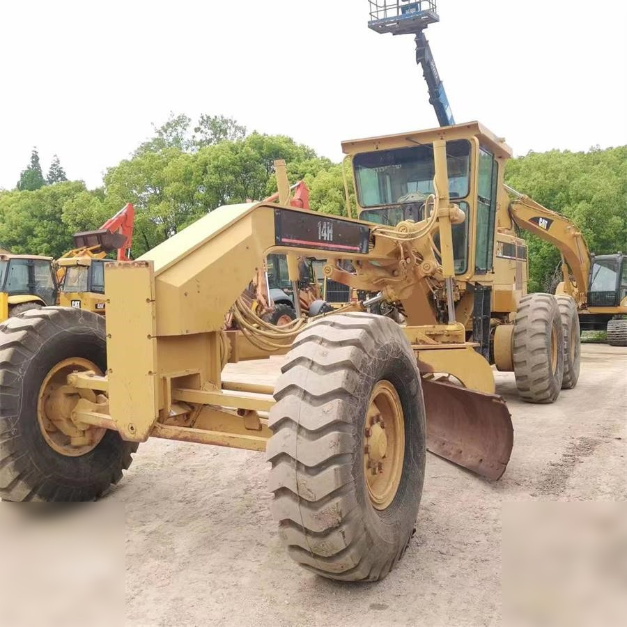 CATERPILLAR 14H - Motoniveladora: foto 2 CATERPILLAR 14H - Motoniveladora: foto 2