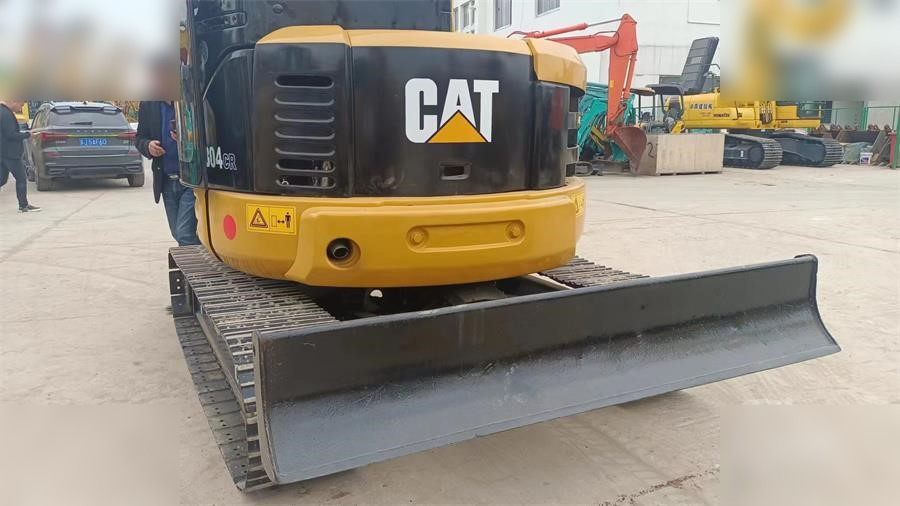 CATERPILLAR 304CR - Mini escavadeira: foto 2 CATERPILLAR 304CR - Mini escavadeira: foto 2